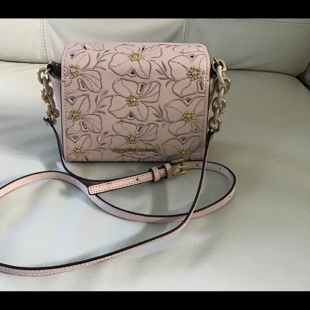 Michael Kors Crossbody Sofia Bag